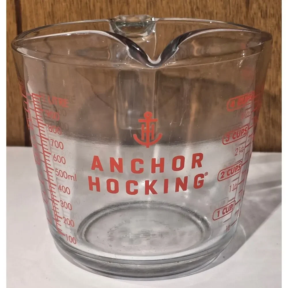 Anchor Hocking 4 Cup Glass Measuring Cup Red Print 1 Quart 32oz USA